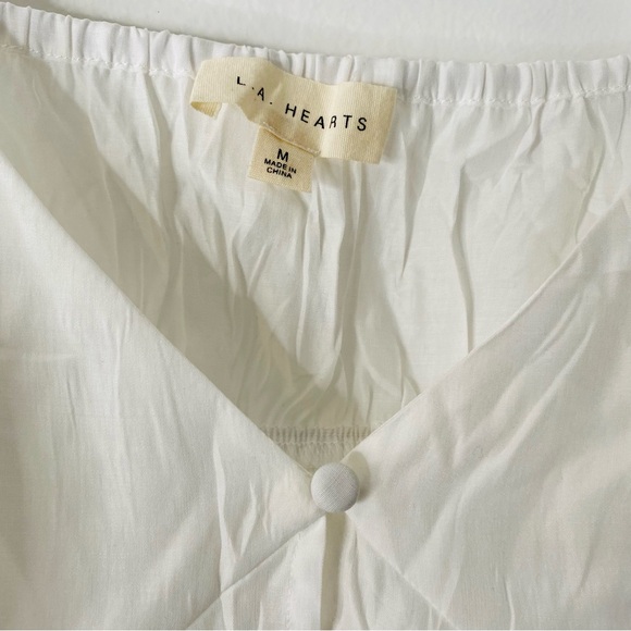 La Hearts White Split Crop Top - Picture 3 of 6